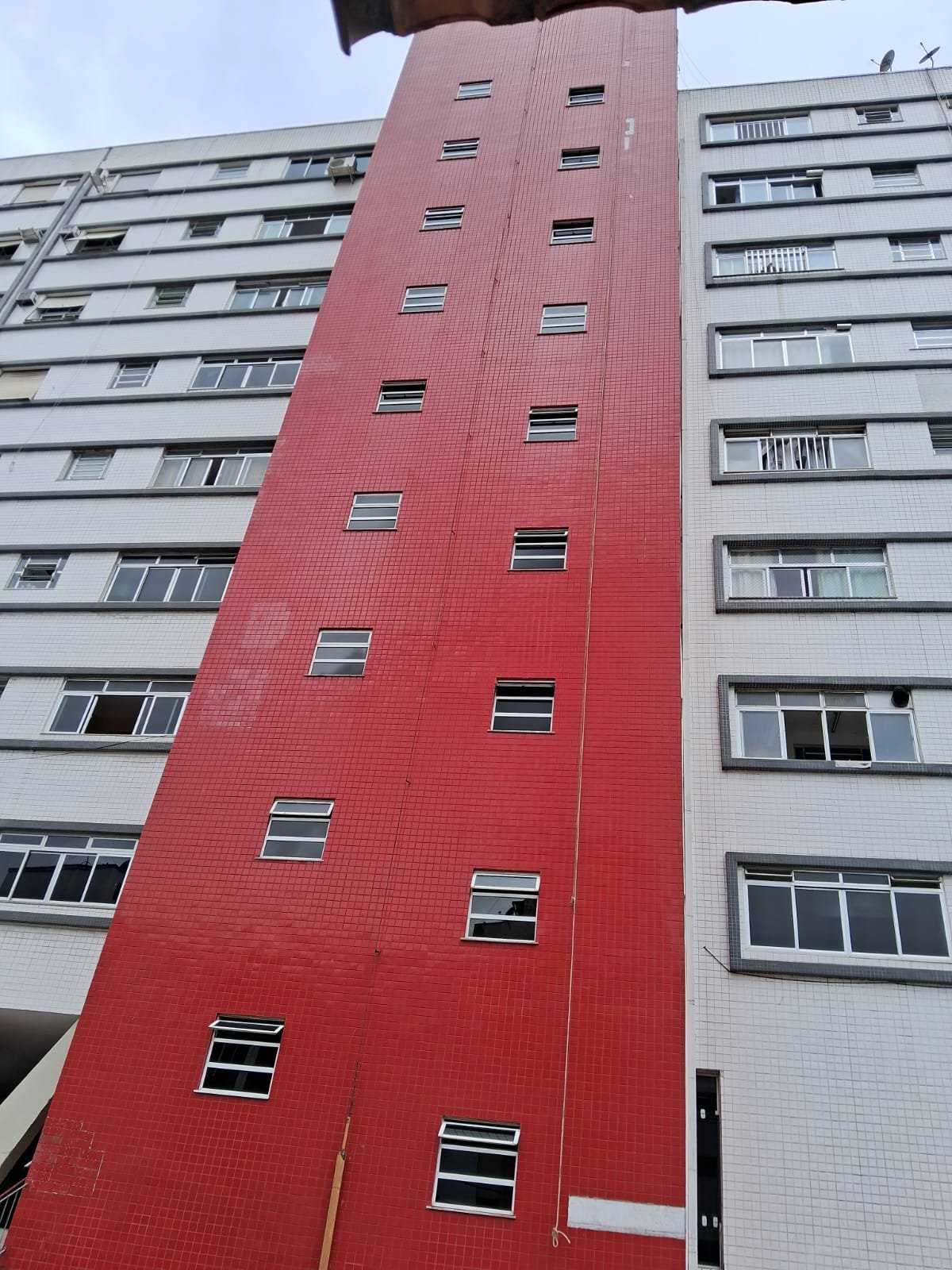Pintura predial realizada pela Litoral Norte Construtora